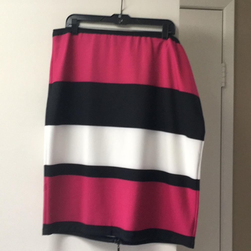 Bisou Bisou pencil skirt zip up back size 1X